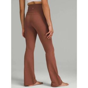 LULULEMON ATHLETICA Groove Super-High-Rise Flared Pant Nulu Size 4